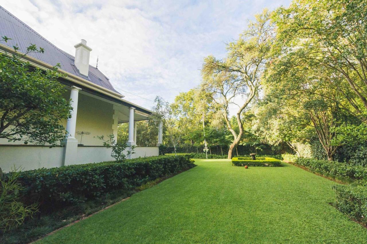 Hotel Osborne House Pretoria-Noord Exterior foto